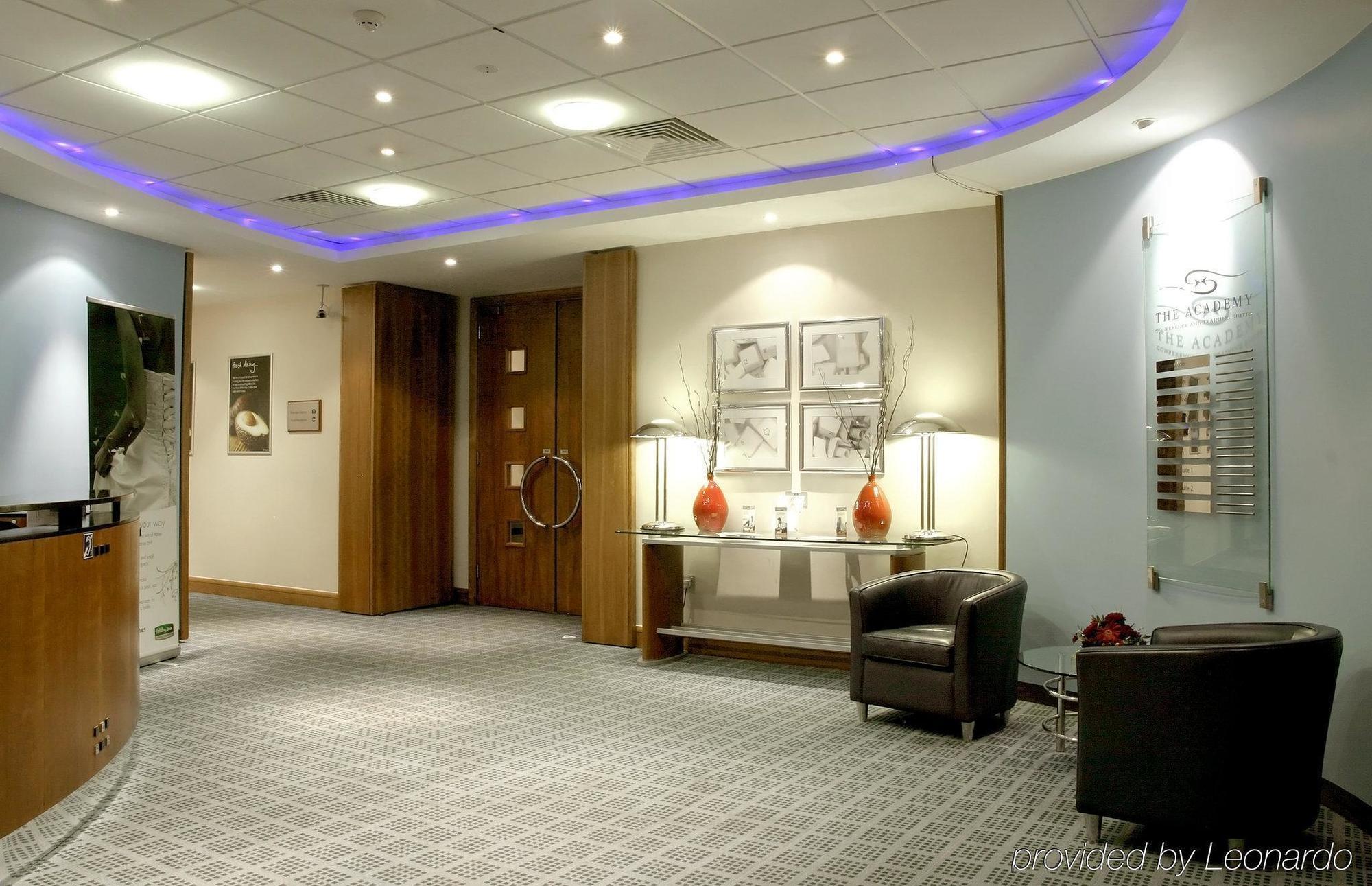 Holiday Inn Portsmouth By Ihg מראה פנימי תמונה